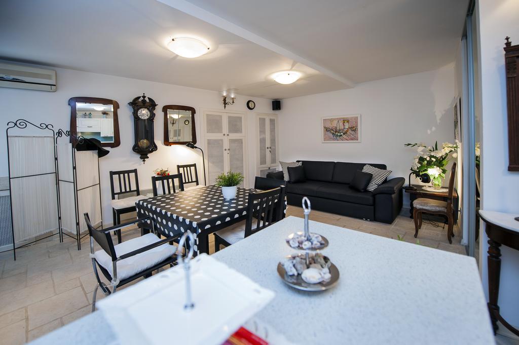 Apartment Art Rovinj Room photo